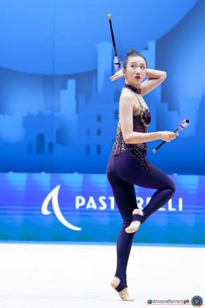 aa q wang zilu chn sfe04152 copia simone ferraro ph